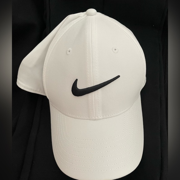 Nike Black and White Dri-FIT Cap - Picture 1 of 5